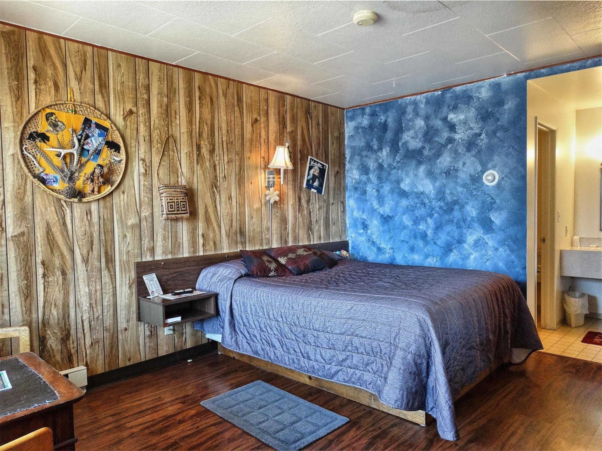 Blue And White Motelカリスペル エクステリア 写真